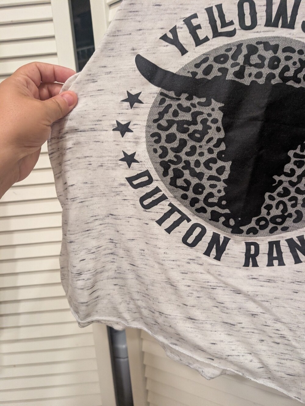 Yellowstone Dutton Ranch White Racerback Tank Top Size Large - Picture 7 of 7